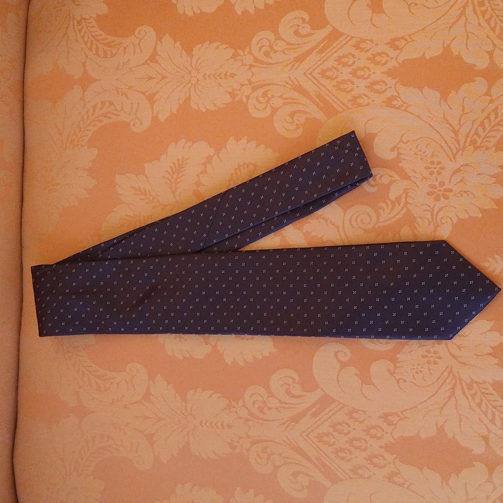 EUC. Croft & Barrow tie.